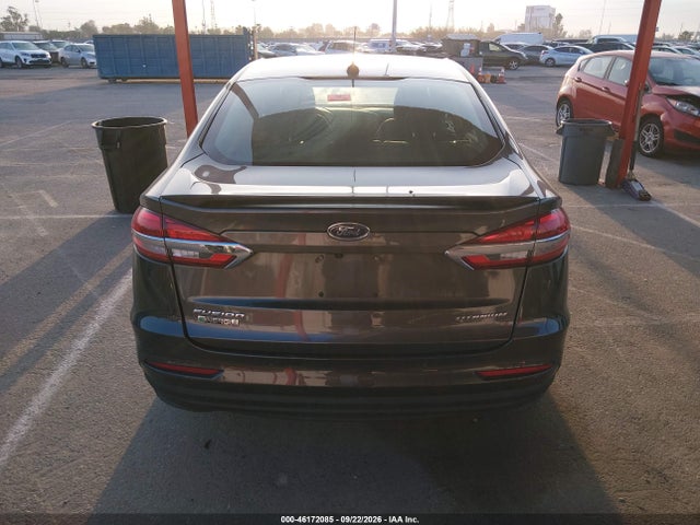 Продаж на аукціоні авто 2019 Ford Fusion Energi Titanium, vin: 3FA6P0SU9KR114576, номер лоту: 46172085