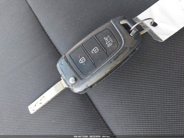 46172259 :رقم المزاد ، 5NMJA3AEXNH002066 vin ، 2022 Hyundai Tucson Se مزاد بيع