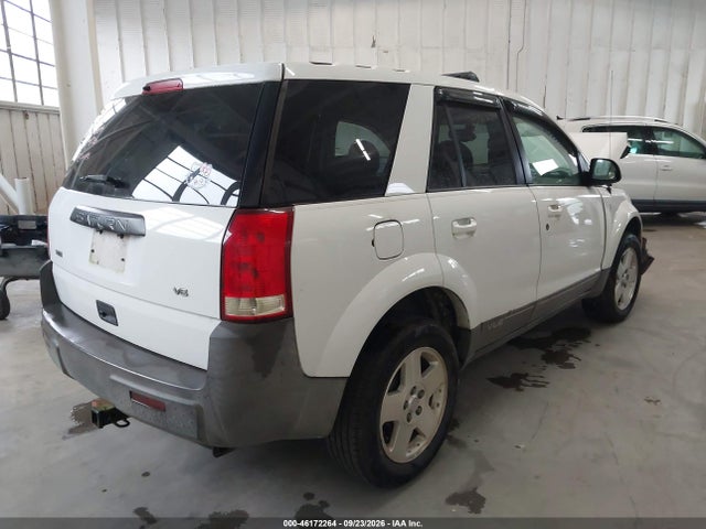 46172264 :رقم المزاد ، 5GZCZ53494S890778 vin ، 2004 Saturn Vue V6 مزاد بيع