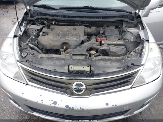 46172265 :رقم المزاد ، 3N1BC1AP5BL458532 vin ، 2011 Nissan Versa 1.8s مزاد بيع