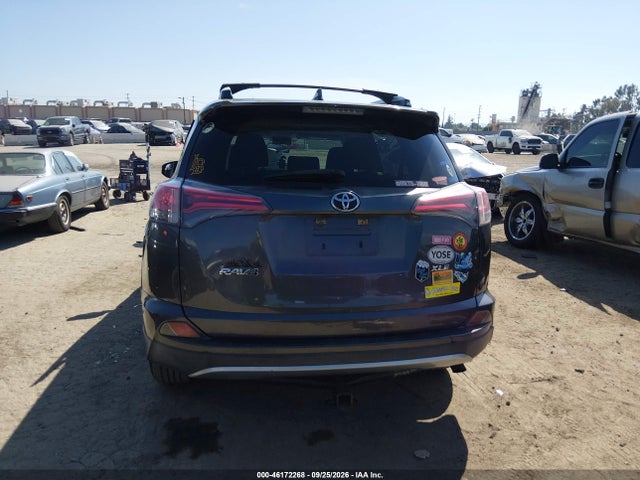 JTMWFREV7GJ081973 Toyota Rav4 Xle
