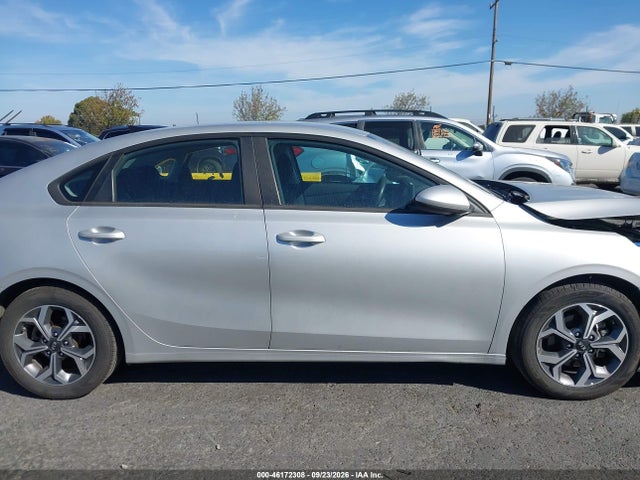 KIA Forte Lxs 2021 3KPF24AD3ME286887 Image 14
