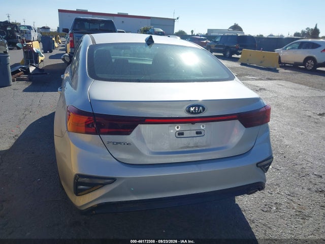 KIA Forte Lxs 2021 3KPF24AD3ME286887 Image 17