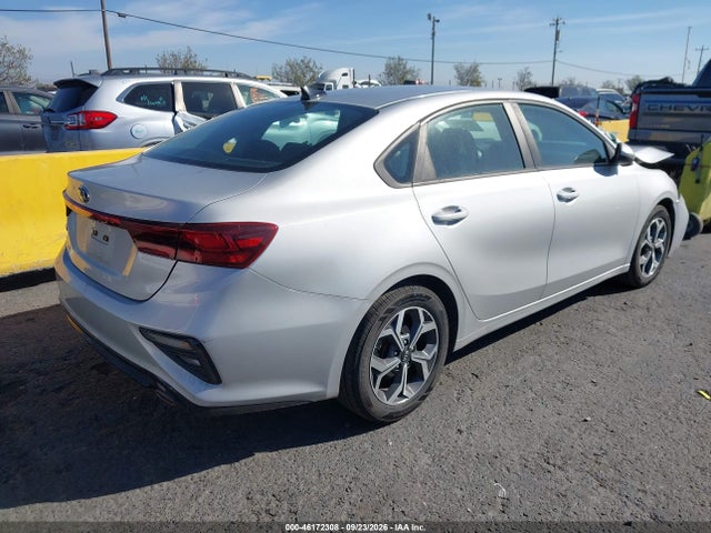 KIA Forte Lxs 2021 3KPF24AD3ME286887 Image 4
