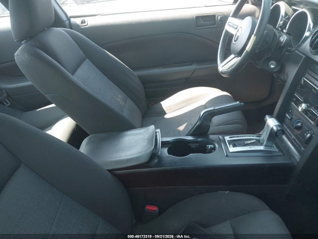 Продажа на аукционе авто 2006 Ford Mustang V6, vin: 1ZVFT80N465158457, номер лота: 46172319