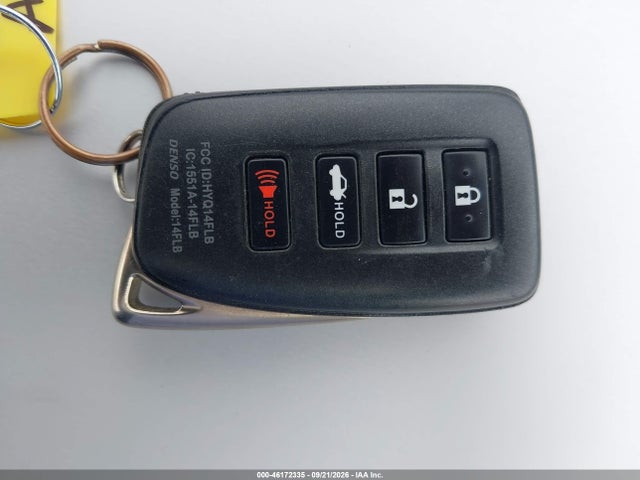 2021 Lexus Is 300 მანქანა იყიდება აუქციონზე, vin: JTHCA1D21M5110932, აუქციონის ნომერი: 46172335
