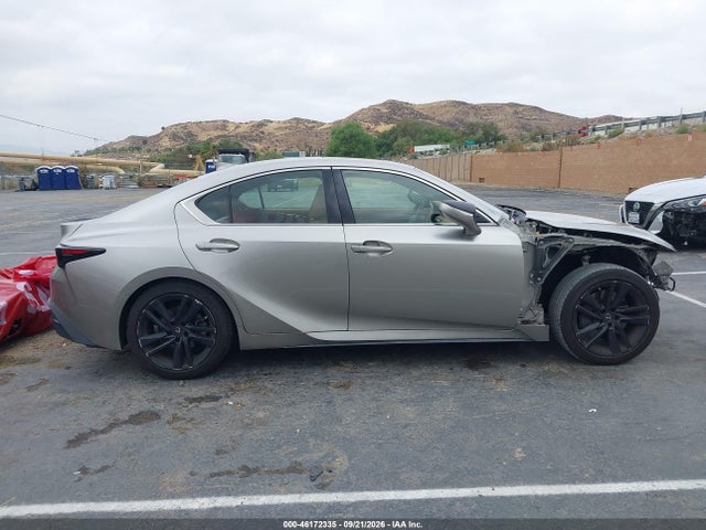 2021 Lexus Is 300 მანქანა იყიდება აუქციონზე, vin: JTHCA1D21M5110932, აუქციონის ნომერი: 46172335