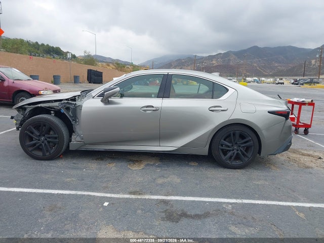 2021 Lexus Is 300 მანქანა იყიდება აუქციონზე, vin: JTHCA1D21M5110932, აუქციონის ნომერი: 46172335