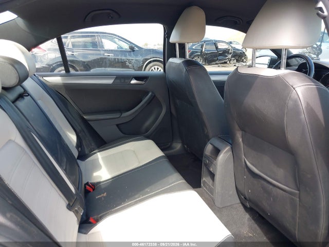 Aukcja sprzedaży 2017 Volkswagen Jetta 1.8t Sport, vin: 3VWD17AJXHM301816, numer aukcji: 46172338