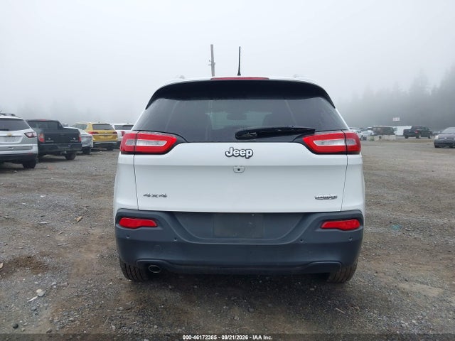 46172385 :رقم المزاد ، 1C4PJMCB8JD528654 vin ، 2018 Jeep Cherokee Latitude 4x4 مزاد بيع
