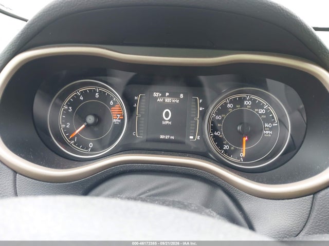 46172385 :رقم المزاد ، 1C4PJMCB8JD528654 vin ، 2018 Jeep Cherokee Latitude 4x4 مزاد بيع