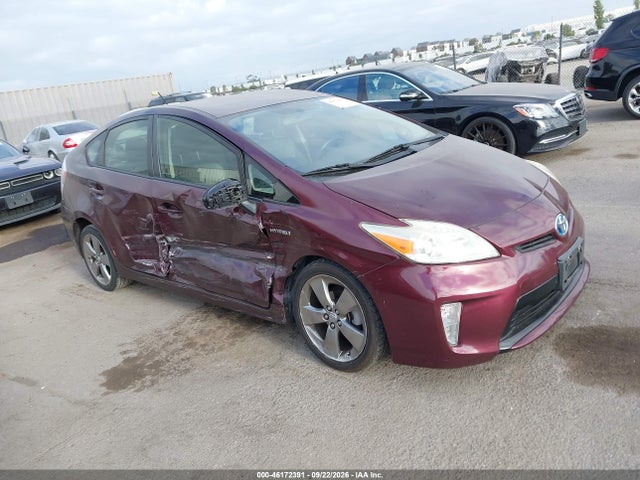 2013 Toyota Prius Three Se მანქანა იყიდება აუქციონზე, vin: JTDKN3DU4D5614261, აუქციონის ნომერი: 46172391