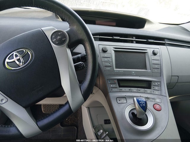 2015 Toyota Prius Four მანქანა იყიდება აუქციონზე, vin: JTDKN3DU1F1914138, აუქციონის ნომერი: 46172411