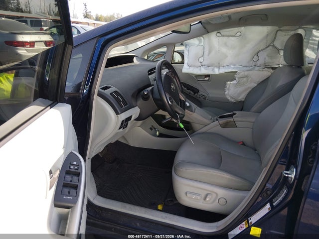 2015 Toyota Prius Four მანქანა იყიდება აუქციონზე, vin: JTDKN3DU1F1914138, აუქციონის ნომერი: 46172411