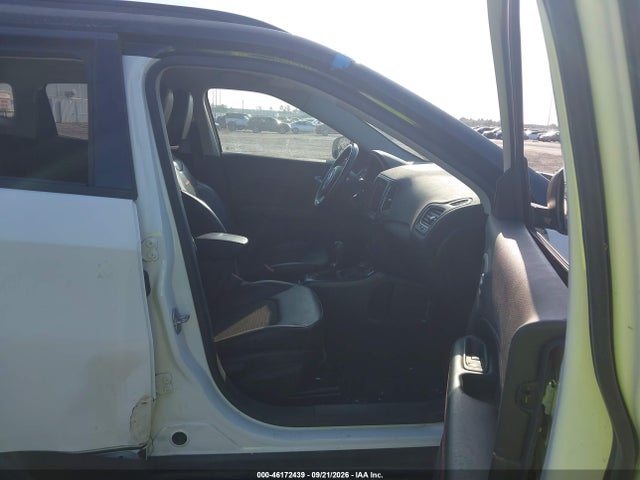 46172439 :رقم المزاد ، 3C4NJDDB7LT202976 vin ، 2020 Jeep Compass Trailhawk 4x4 مزاد بيع