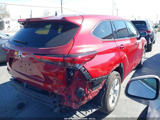 Toyota Highlander Le 2022 5TDZZRAH9NS559752 Image 4