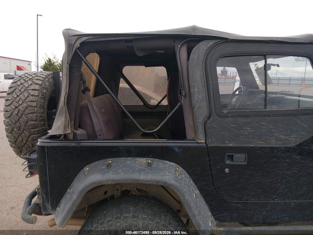 46172495 :رقم المزاد ، 1J4FY29P0WP725378 vin ، 1998 Jeep Wrangler Se مزاد بيع