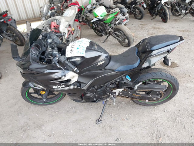 Продажа на аукционе авто 2022 Kawasaki Ex400, vin: JKAEXKG18NDAF2240, номер лота: 46172498