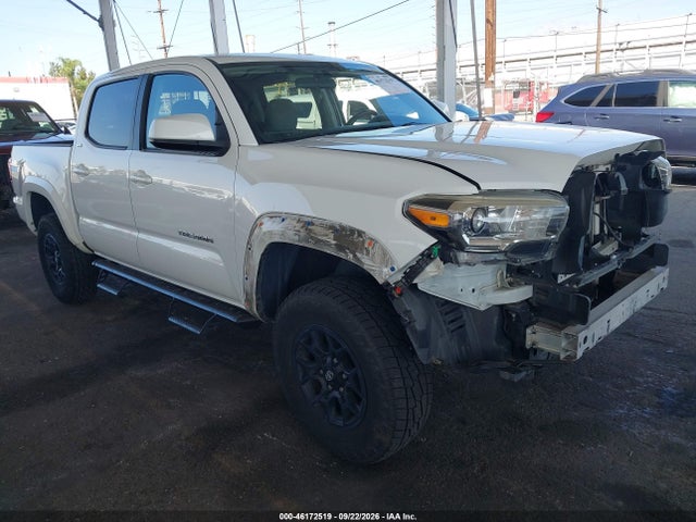 46172519 :رقم المزاد ، 5TFAX5GNXGX068175 vin ، 2016 Toyota Tacoma Sr5 مزاد بيع