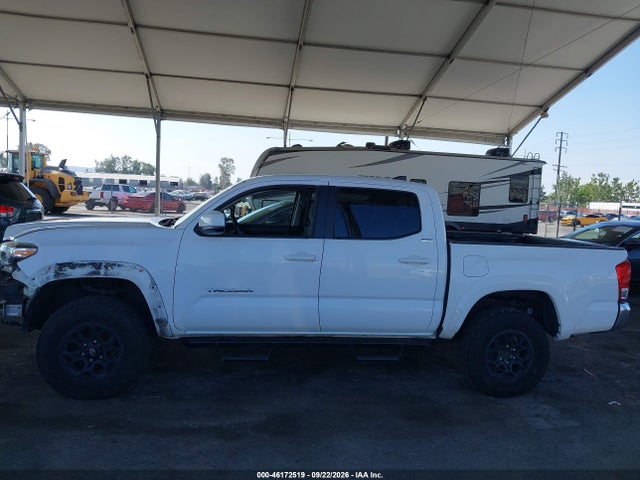 46172519 :رقم المزاد ، 5TFAX5GNXGX068175 vin ، 2016 Toyota Tacoma Sr5 مزاد بيع