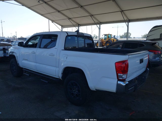 46172519 :رقم المزاد ، 5TFAX5GNXGX068175 vin ، 2016 Toyota Tacoma Sr5 مزاد بيع
