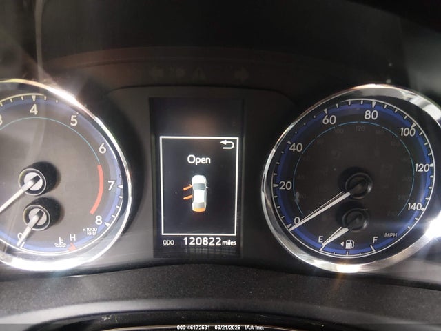 5YFBURHE0HP725181 Toyota COROLLA SE