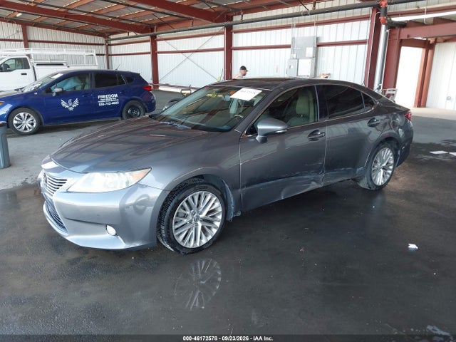 2013 Lexus Es 350 მანქანა იყიდება აუქციონზე, vin: JTHBK1GG2D2057370, აუქციონის ნომერი: 46172578