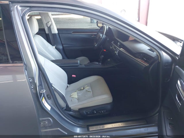 2013 Lexus Es 350 მანქანა იყიდება აუქციონზე, vin: JTHBK1GG2D2057370, აუქციონის ნომერი: 46172578