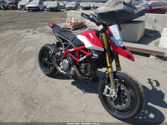 46172622 :رقم المزاد ، ZDMBAJDT9LB004884 vin ، 2020 Ducati Hypermotard 950/950 Sp مزاد بيع
