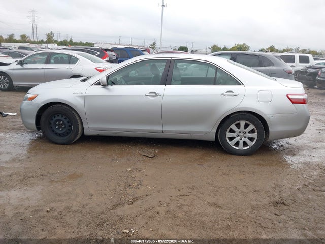 2007 Toyota Camry Hybrid მანქანა იყიდება აუქციონზე, vin: JTNBB46K273017762, აუქციონის ნომერი: 46172685