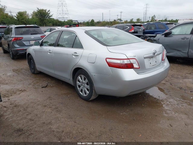 2007 Toyota Camry Hybrid მანქანა იყიდება აუქციონზე, vin: JTNBB46K273017762, აუქციონის ნომერი: 46172685