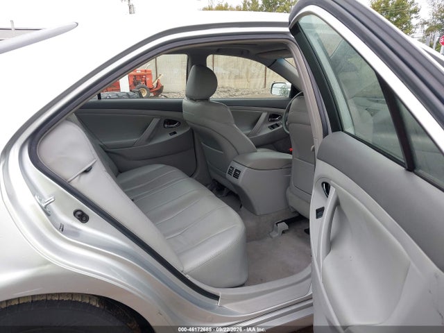 2007 Toyota Camry Hybrid მანქანა იყიდება აუქციონზე, vin: JTNBB46K273017762, აუქციონის ნომერი: 46172685
