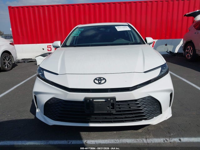 46172694 :رقم المزاد ، 4T1DAACK5SU097818 vin ، 2025 Toyota Camry Le مزاد بيع