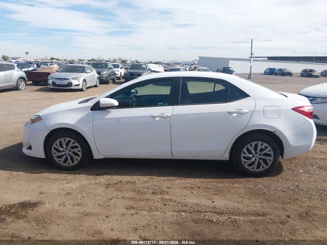Toyota COROLLA LE 2018 2T1BURHE1JC029953 Image 14