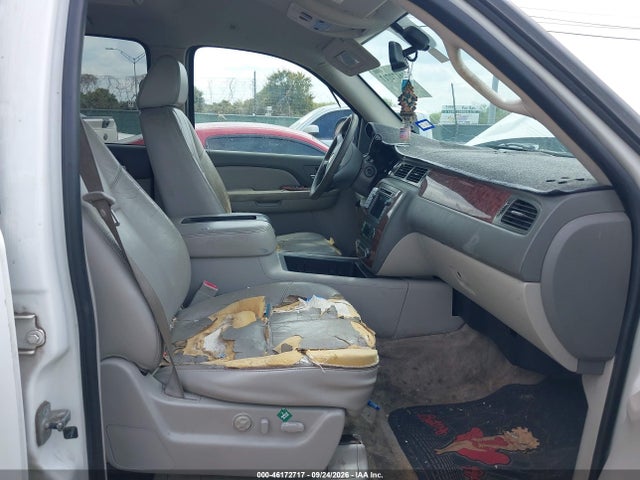 Продажа на аукционе авто 2007 Chevrolet Suburban 1500 Ltz, vin: 3GNFC16077G122186, номер лота: 46172717
