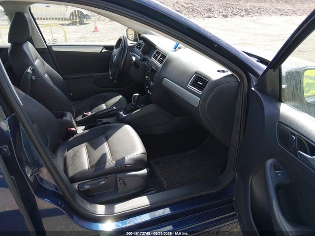 3VWD17AJXEM321849 Volkswagen Jetta 1.8t Se