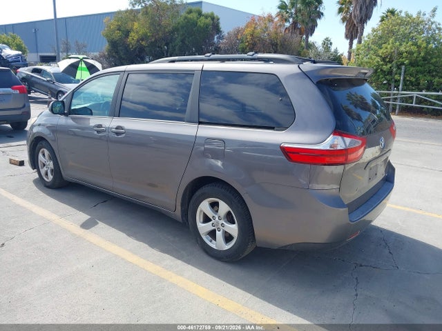 Продажа на аукционе авто 2015 Toyota Sienna Le 8 Passenger, vin: 5TDKK3DC5FS641238, номер лота: 46172759