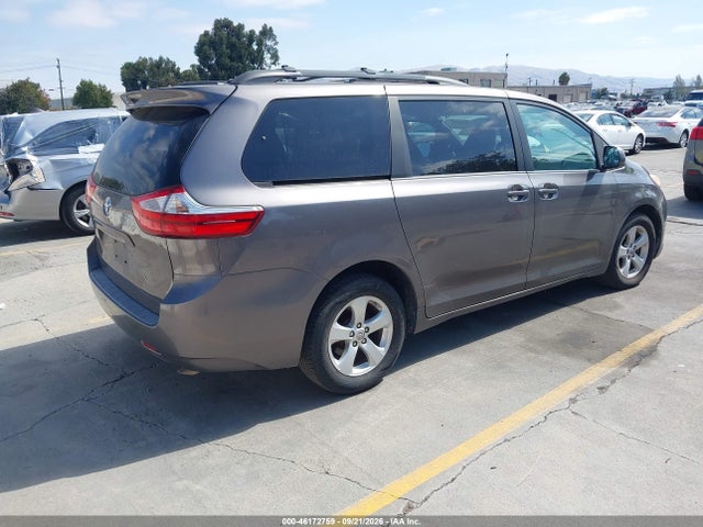 Продажа на аукционе авто 2015 Toyota Sienna Le 8 Passenger, vin: 5TDKK3DC5FS641238, номер лота: 46172759