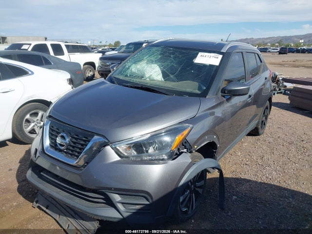 Nissan KICKS SV 2018 3N1CP5CU2JL515951 Image 2