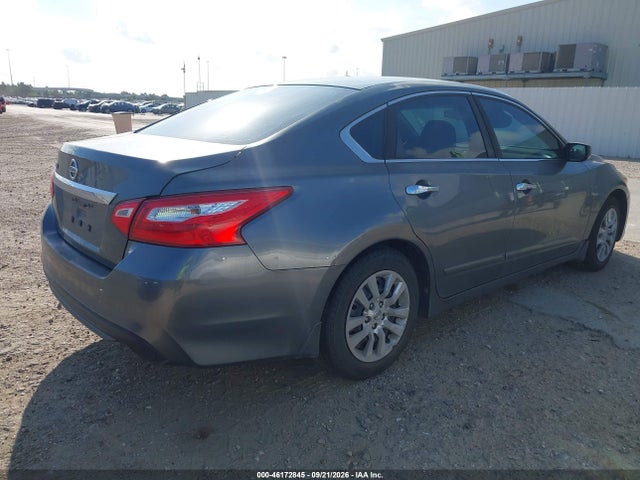 Продаж на аукціоні авто 2017 Nissan Altima 2.5 S, vin: 1N4AL3AP0HN340049, номер лоту: 46172845