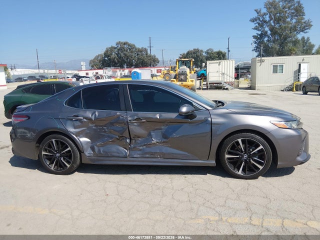 Продаж на аукціоні авто 2018 Toyota Camry Se, vin: 4T1B11HK8JU094992, номер лоту: 46172881