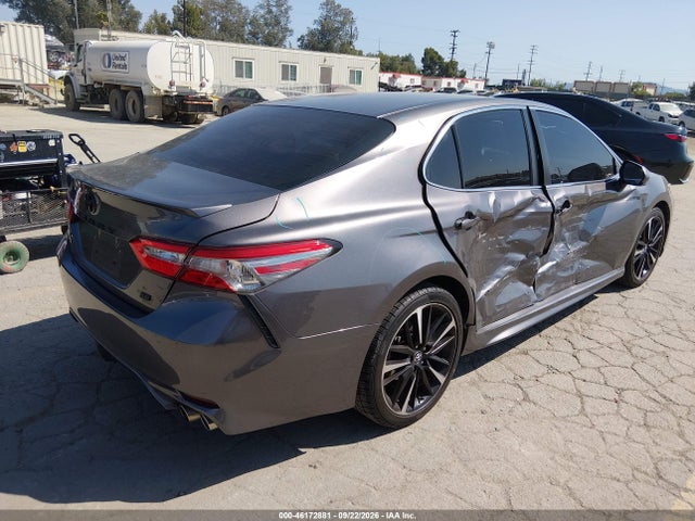 Продаж на аукціоні авто 2018 Toyota Camry Se, vin: 4T1B11HK8JU094992, номер лоту: 46172881