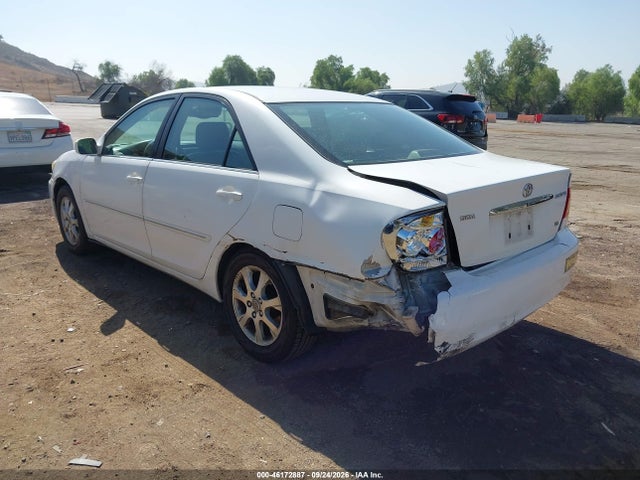 2005 Toyota Camry Xle V6 მანქანა იყიდება აუქციონზე, vin: 4T1BF32K45U084245, აუქციონის ნომერი: 46172887