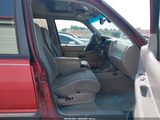 1997 Ford Explorer Eddie Bauer/limited/xlt მანქანა იყიდება აუქციონზე, vin: 1FMDU35P5VUA22052, აუქციონის ნომერი: 46172901