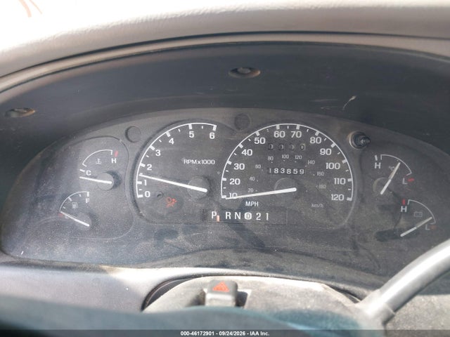 1997 Ford Explorer Eddie Bauer/limited/xlt მანქანა იყიდება აუქციონზე, vin: 1FMDU35P5VUA22052, აუქციონის ნომერი: 46172901