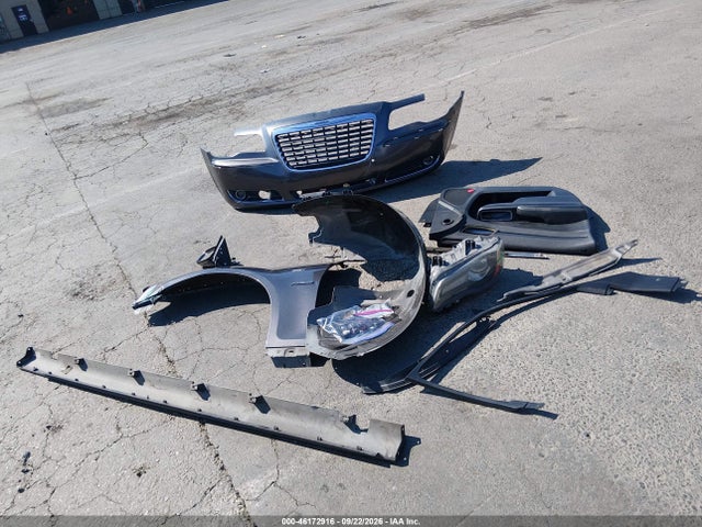 Продажа на аукционе авто 2014 Chrysler 300 300s, vin: 2C3CCABTXEH121563, номер лота: 46172916