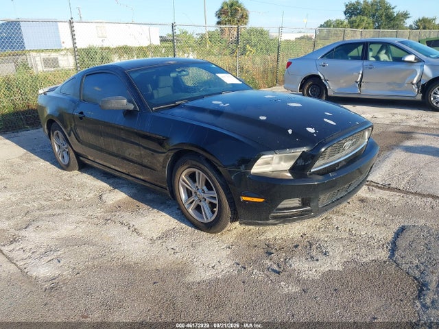 Продажа на аукционе авто 2013 Ford Mustang V6, vin: 1ZVBP8AM0D5256438, номер лота: 46172929