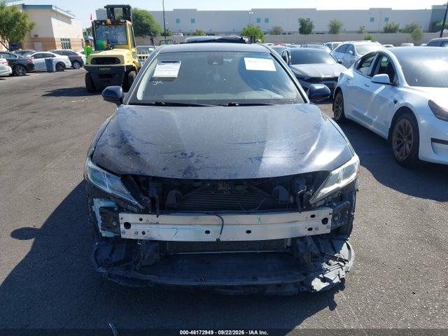 46172949 :رقم المزاد ، 4T1G11AK5LU960201 vin ، 2020 Toyota Camry Se مزاد بيع