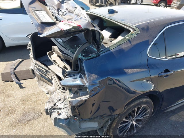 46172949 :رقم المزاد ، 4T1G11AK5LU960201 vin ، 2020 Toyota Camry Se مزاد بيع