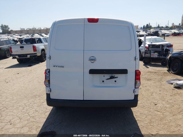 2015 Nissan Nv200 S მანქანა იყიდება აუქციონზე, vin: 3N6CM0KN5FK719480, აუქციონის ნომერი: 46172956